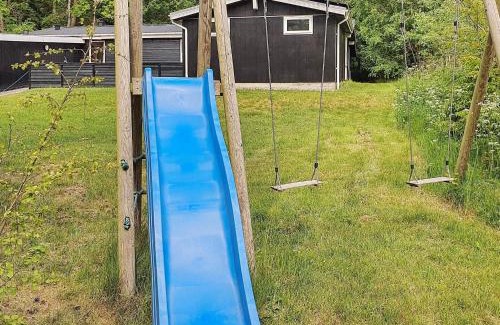 Helberskov Strand House | 10 person holiday home in Hadsund