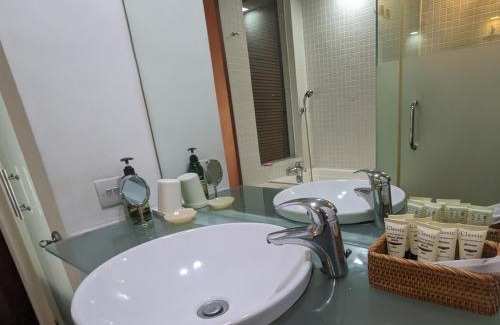 Bukit Damansara Apartment | 10 Semantan Suites