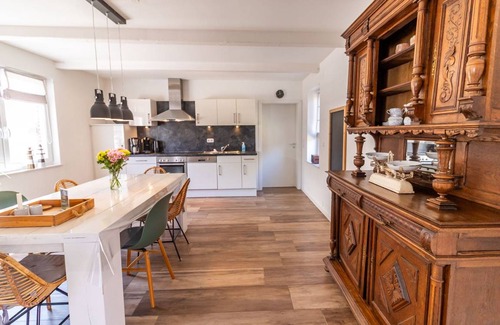 Hamswehrum House | 100 m² House ∙ 2 bedrooms ∙ 5 guests