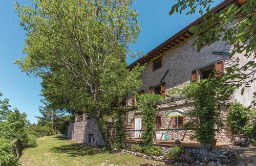 Camaiore House | 100 m² House ∙ 2 bedrooms ∙ 6 guests