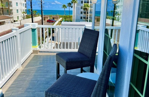 South Padre Island House | 100 Steps to Sand/Private Pool/2 Slides/Sleep24