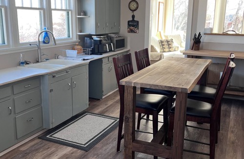 Red Lodge Other | 100 Year old Swedish Homestead with a modern touch. 8 Miles from Red Lodge, MT