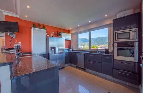 Cavaliere Villa | 100m from the port: 12-person villa, breathtaking sea view, infinity pool
