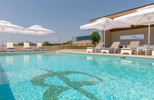 Jelsa Villa | 101% HVAR Villa Amalia-nature,tradition, luxury.you