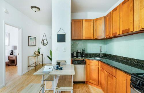 East Harlem Apartment | 102-1A Best Value 2BR Apt Near Central Park