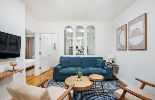East Harlem Apartment | 109-1 Huge 3BR Best Value Amazing NYC Apt