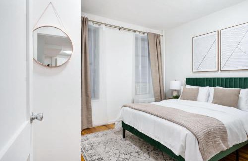 East Harlem Apartment | 109-1 Huge 3BR Best Value Amazing NYC Apt