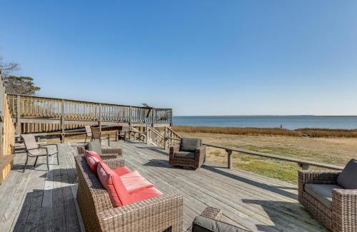 Wallops Island House | 11 Mi to Chincoteague Atlantic Home with Decks!