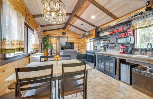 Glenwood Cabin | 11 Mi to Volcanoes National Park: Hawaii Hideaway