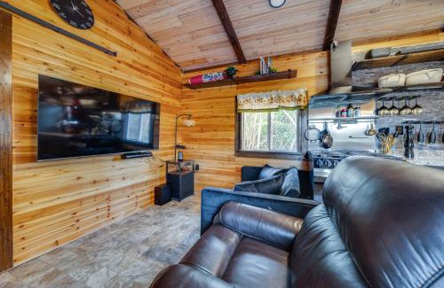 Glenwood House | 11 Mi to Volcanoes National Park Hawaii Hideaway