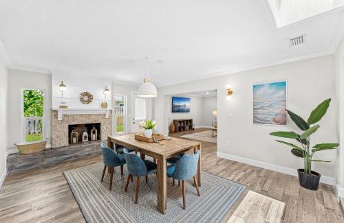 Indian Harbour Beach House | 1109 Seminole Dr