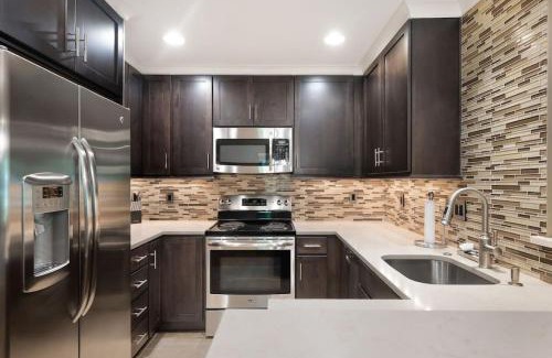 Northwest Bellevue Apartment | 115 Modern and Serene Min to Downtown
