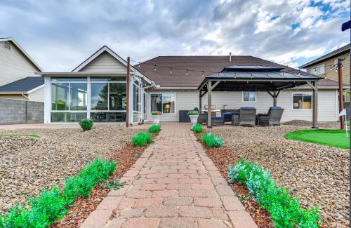 Flagstaff House | 12 Mi to Flagstaff Pet-Friendly Home with Sunroom!