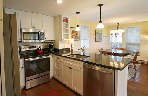 Chautauqua Condo | 12 Morris 4 2 Bedroom Condo by Redawning