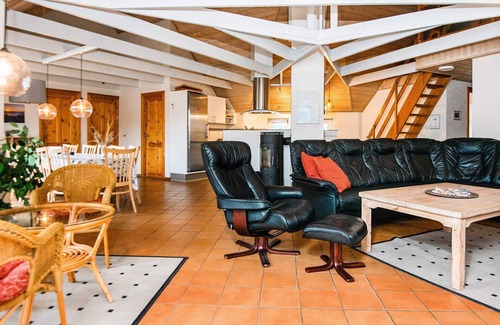 Lodbjerg Hede House | 12 person holiday home in Ringkøbing-By Traum