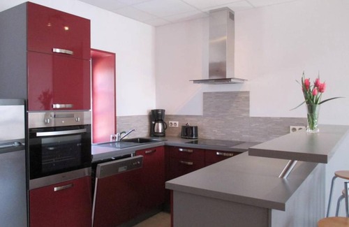Cressanges Cottage | 120 m² Cabin ∙ 4 bedrooms ∙ 8 guests