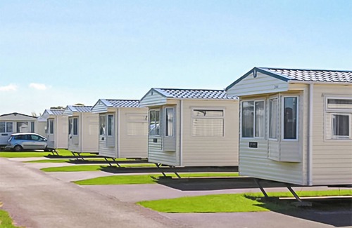 Wigton House | 12ft-wide caravan with one double and one twin.
