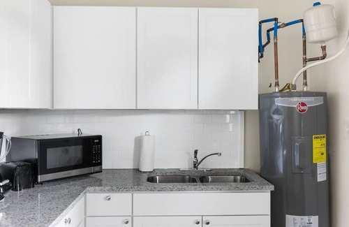 Norwood House | 12th Ave The Bricks - Unit 1