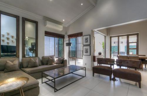 Sandown Villa | 13 Sandown Valley, Sandton