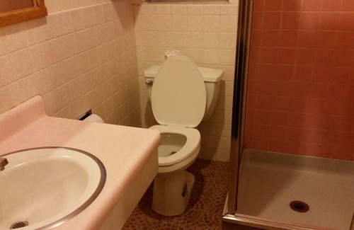 Fairfield Hotel | 1349 W Texas St