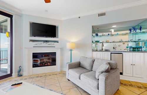 Orange Beach East Condo | 135 m² Condo ∙ 2 bedrooms ∙ 6 guests
