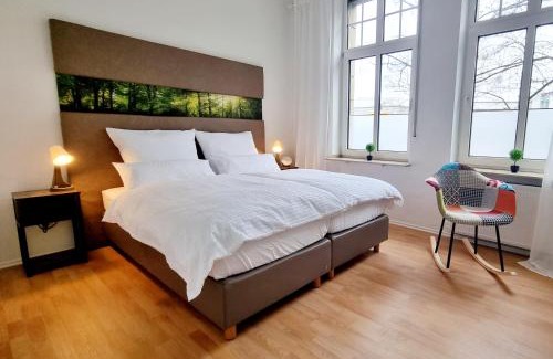 Luenen Apartment | 135m²-Apartment I max. 8 Gäste I Zentral I Küche I Balkon I Parken I WLAN