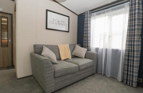 Burnham-on-Sea House | 14 Fairways