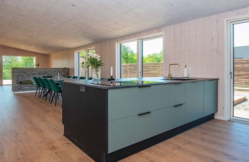 Fjellerup House | 14 person holiday home in Glesborg-By Traum