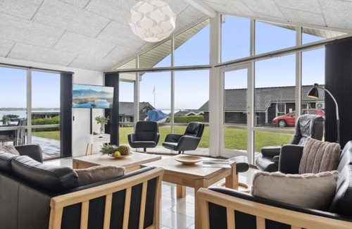 Kelstrup House | 140 m² House ∙ 1 bedroom ∙ 10 guests