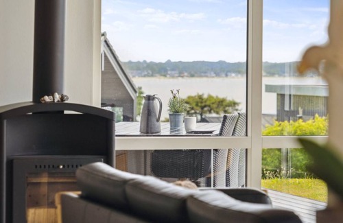 Kelstrup House | 140 m² House ∙ 1 bedroom ∙ 10 guests