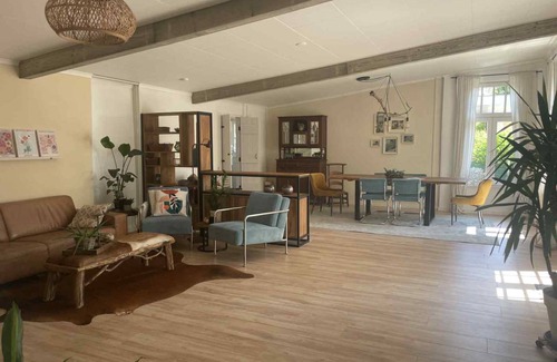 Molenschot House | 140 m² House ∙ 2 bedrooms ∙ 4 guests