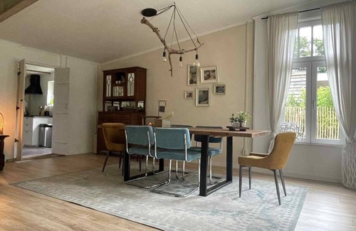 Molenschot House | 140 m² House ∙ 2 bedrooms ∙ 4 guests