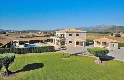 Sa Pobla House | 140 Villa Son Ferragut VT2073 by Mallorca Charme
