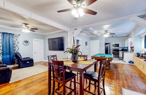 Kansas City House | 146 m² House ∙ 3 bedrooms ∙ 9 guests
