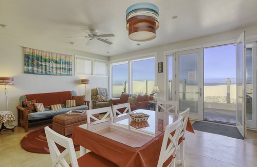 Oceano Cottage | 1460 Strand Way 2 Bedroom Home by Redawning