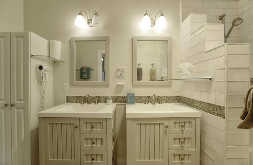 Oceano Cottage | 1460 Strand Way 2 Bedroom Home by Redawning