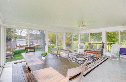 Mathews House | 15 Mi to Gloucester Waterfront Mathews Home!