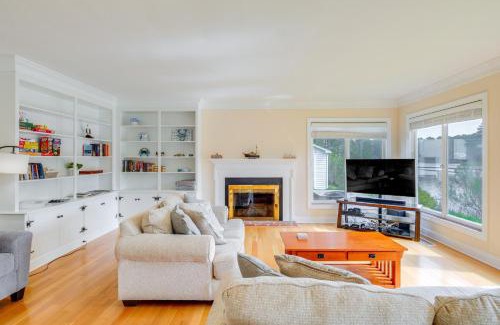 Mathews House | 15 Mi to Gloucester Waterfront Mathews Home!