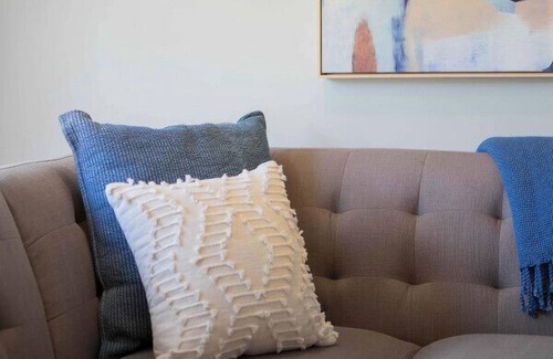 Fletcher Hills House | 15 min to SD! Air Conditioning and Game Room