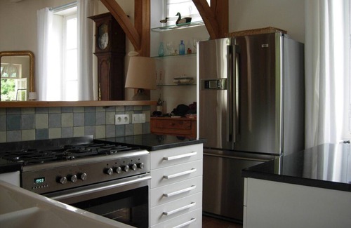Villentrois House | 15 mins from BEAUVAL ZOO, charming family home, 19th century forge
