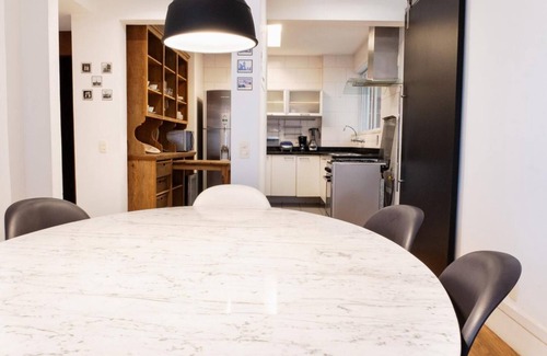 Leblon Apartment | 15 Minutes From Leblon Beach Va202
