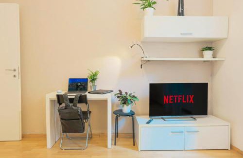Genoa Apartment | 15 minuti dal centro con FREE WiFI e NETFLIX