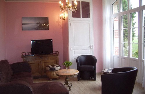 Crehen House | 150 m² House ∙ 5 bedrooms ∙ 7 guests