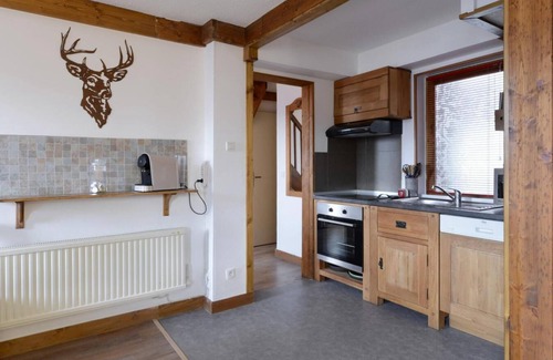 Montchavin Apartment | 150m from resort center, 1st floor, balcony, tv, ski locker, 76m², Montchavin La Plagne