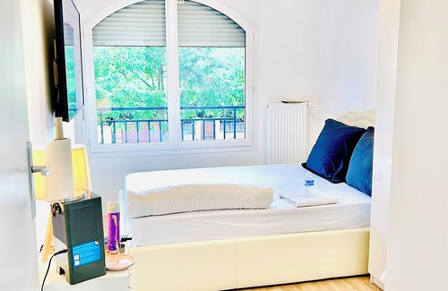 Le Blanc-Mesnil House | 156 Av. Pasteur b1