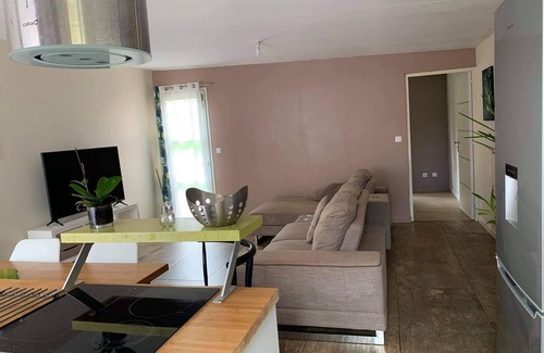 Montvert-les Bas House | 15min from the beach, very well-equipped 4-person apartment*.