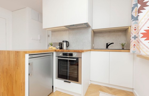 Powisle Apartment | 15th Floor Studio in Warsaw by Renters