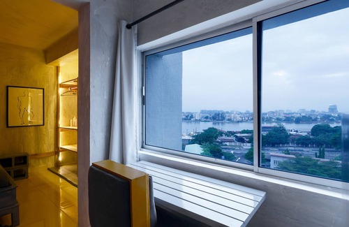 Lagos Apartment | 16 by 16
