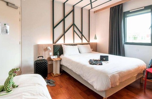Val-de-Reuil Hotel | 16 m² Hotel ∙ 4 guests
