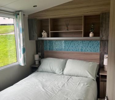 Ayr Apartment | 162 Arran View, Craig Tara